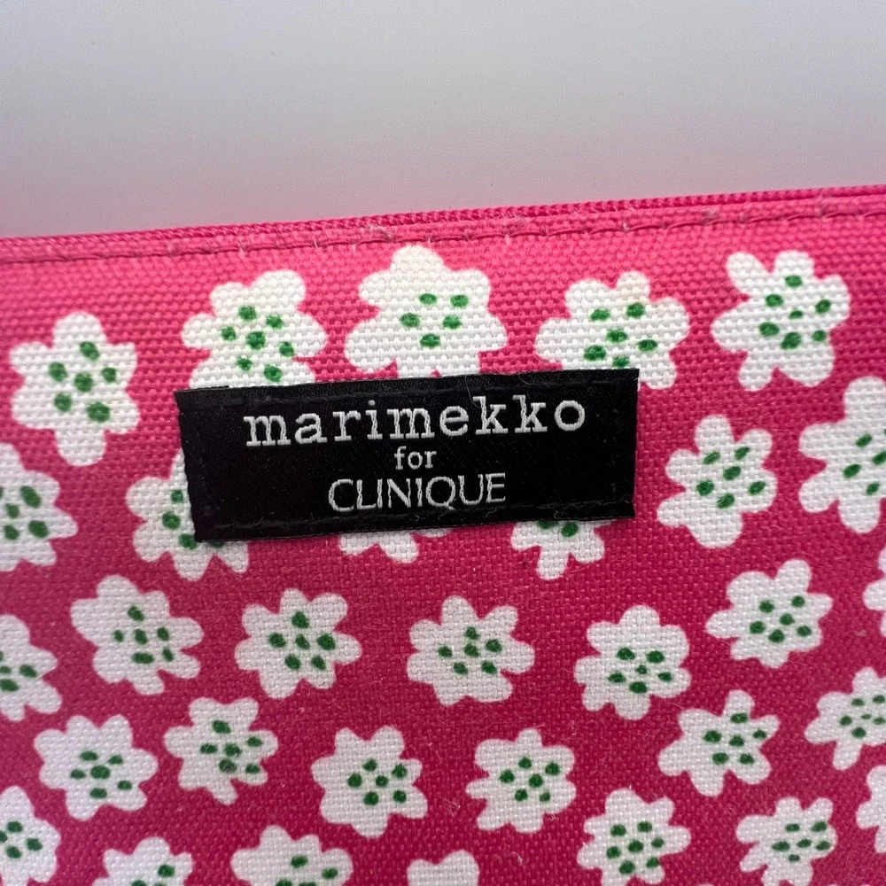 Marimekko for Clinique Floral Cosmetic Bag Pink White Green Retro Iconic